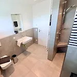 Teuto Loft *